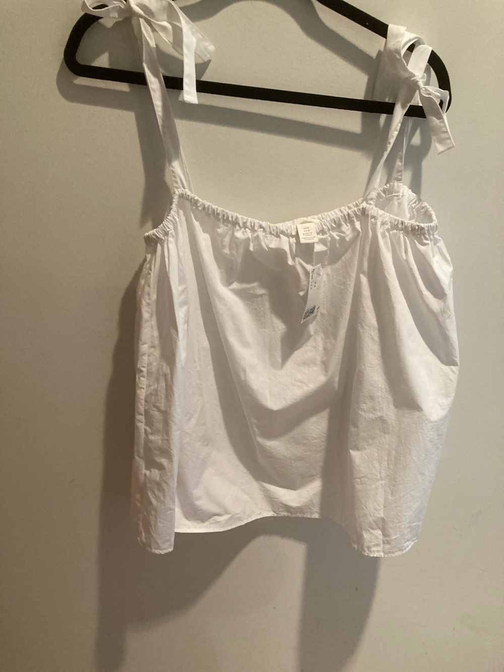H&M 100% cotton, Classic White Tie-Shoulder Cotton Camisole blouse. NWT